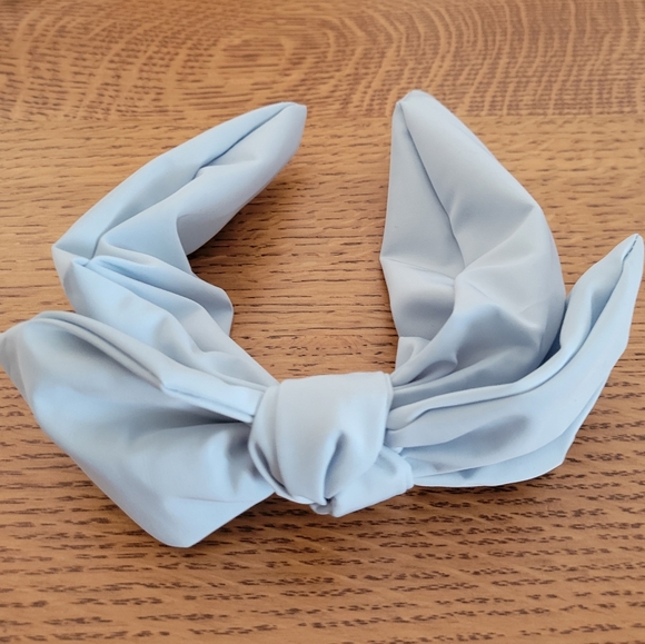 Anthropologie Elettra Bow Headband- pale sky blue - Picture 2 of 10